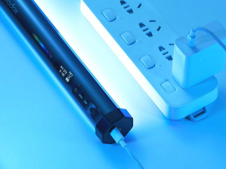 Tuba Świetlna RGB Godox TL30